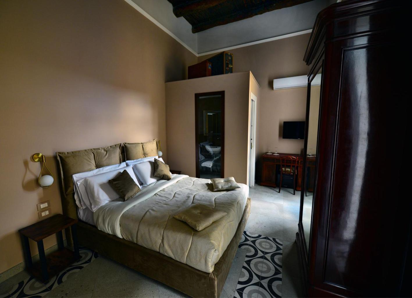 Xenia Neapolis Hotel Exterior photo