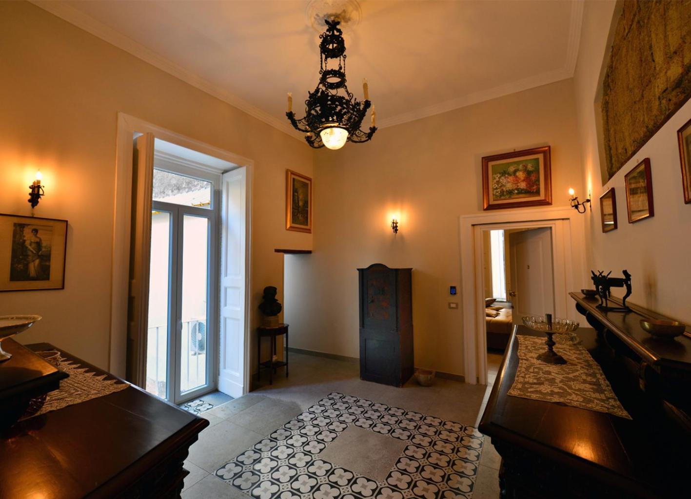 Xenia Neapolis Hotel Exterior photo