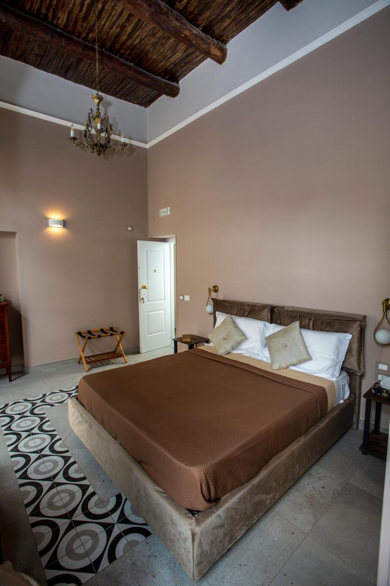Xenia Neapolis Hotel Exterior photo